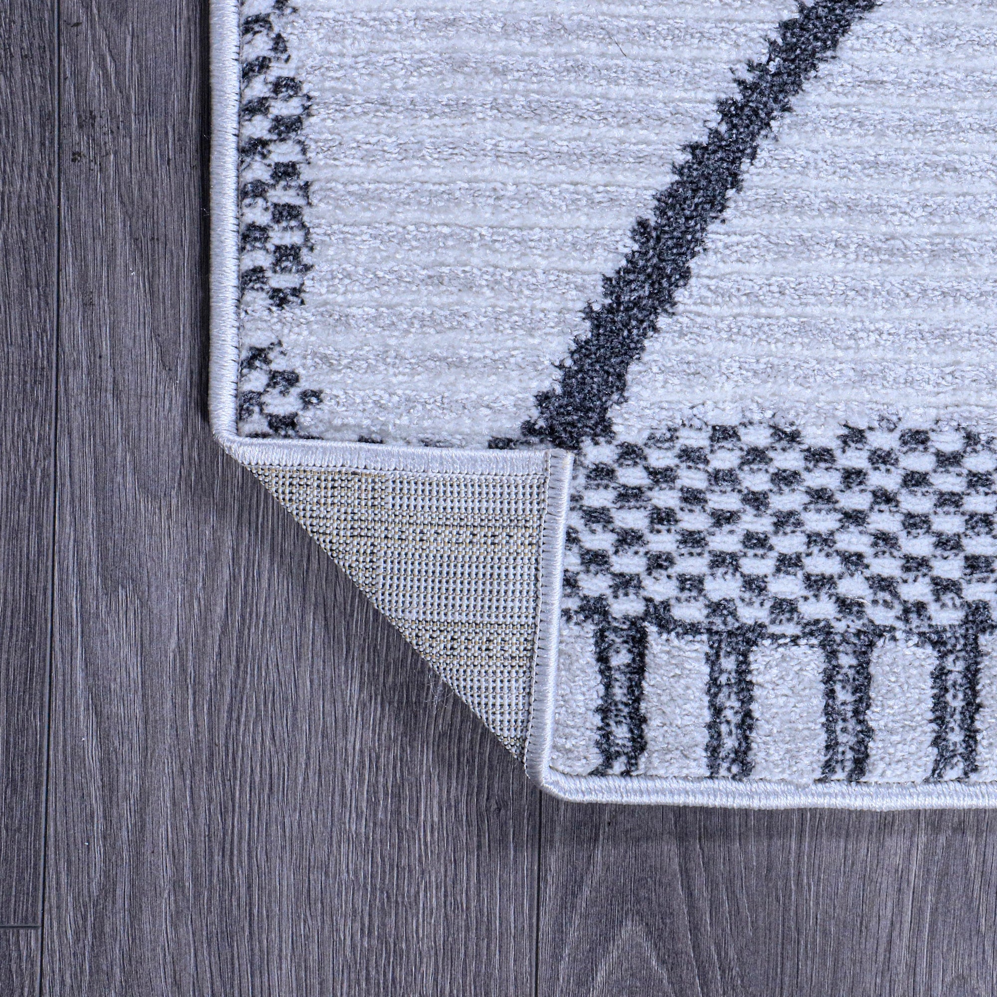 Ash And Ivory - Indoor Soft-Touch Rug